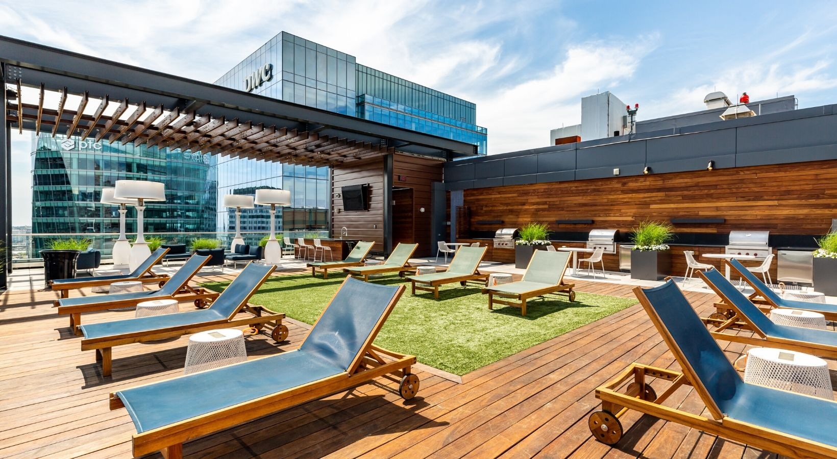 Watermark Seaport Corporate Living Apartment Locator