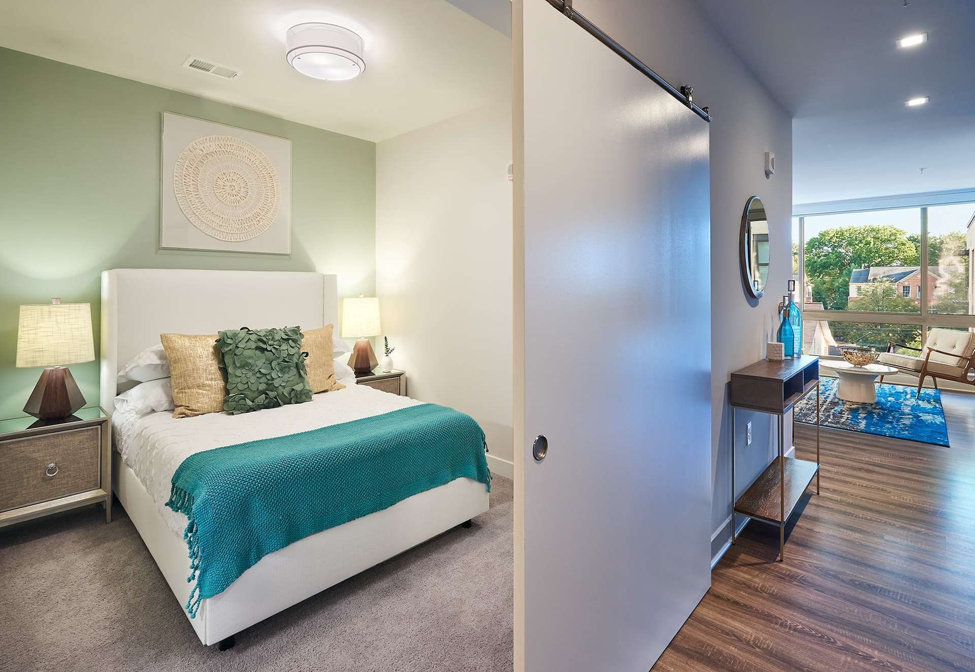 Ten at Clarendon Corporate Living Apartment Locator