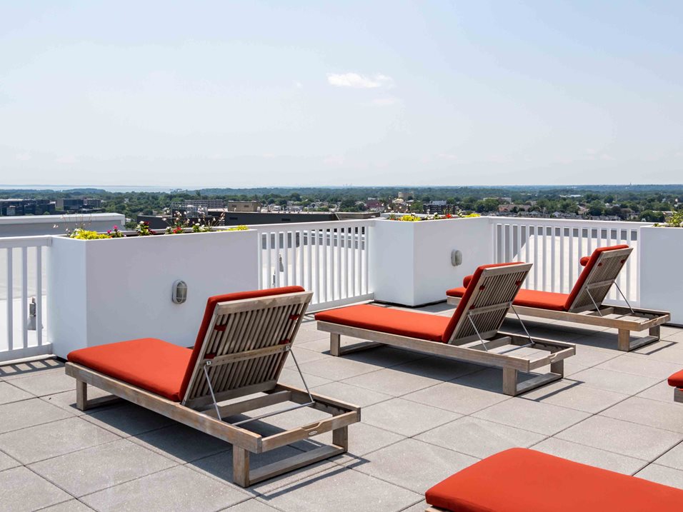 Summer House Corporate Living Apartment Locator