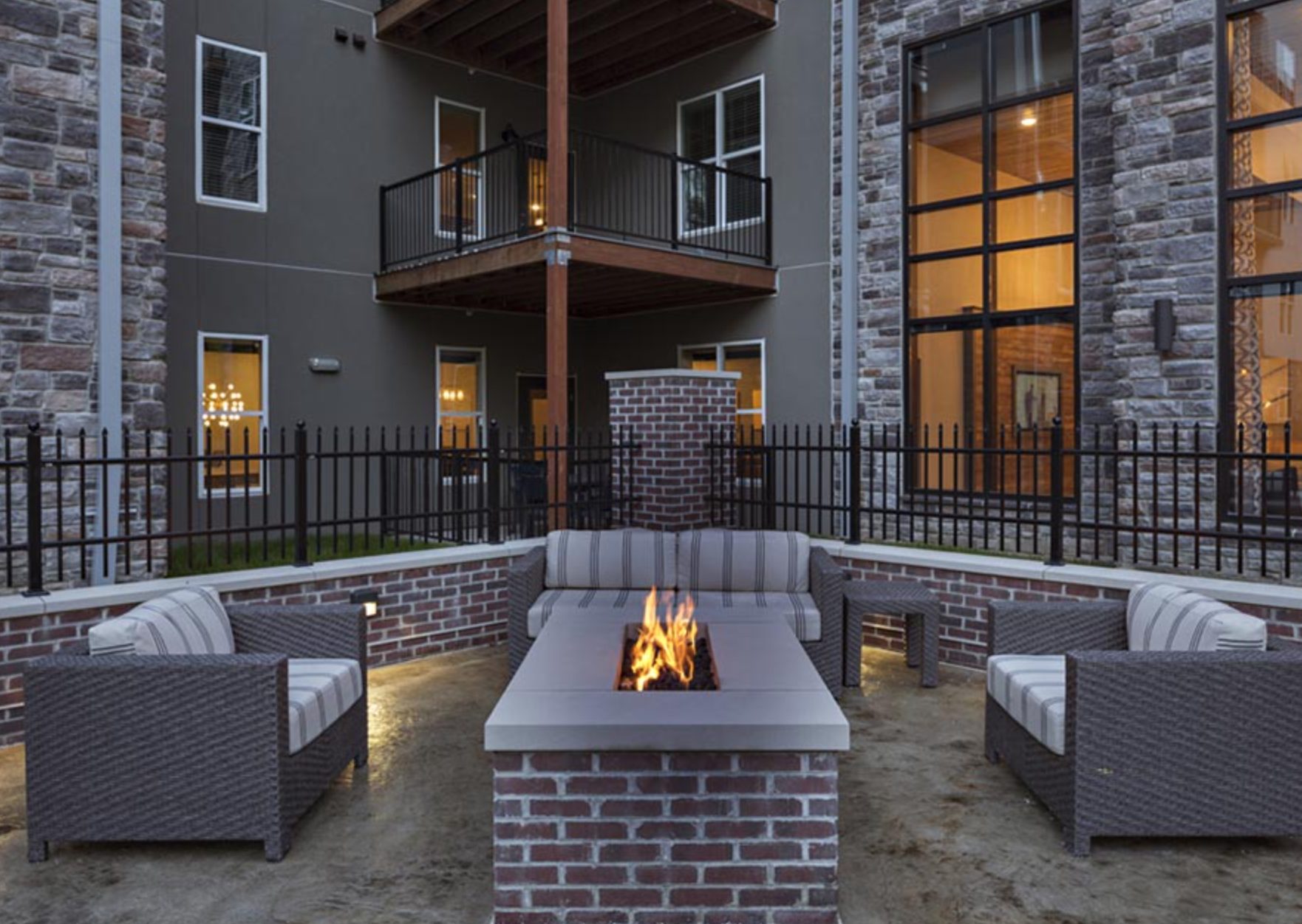 The Pendleton at Cranberry Woods Corporate Living Apartment Locator