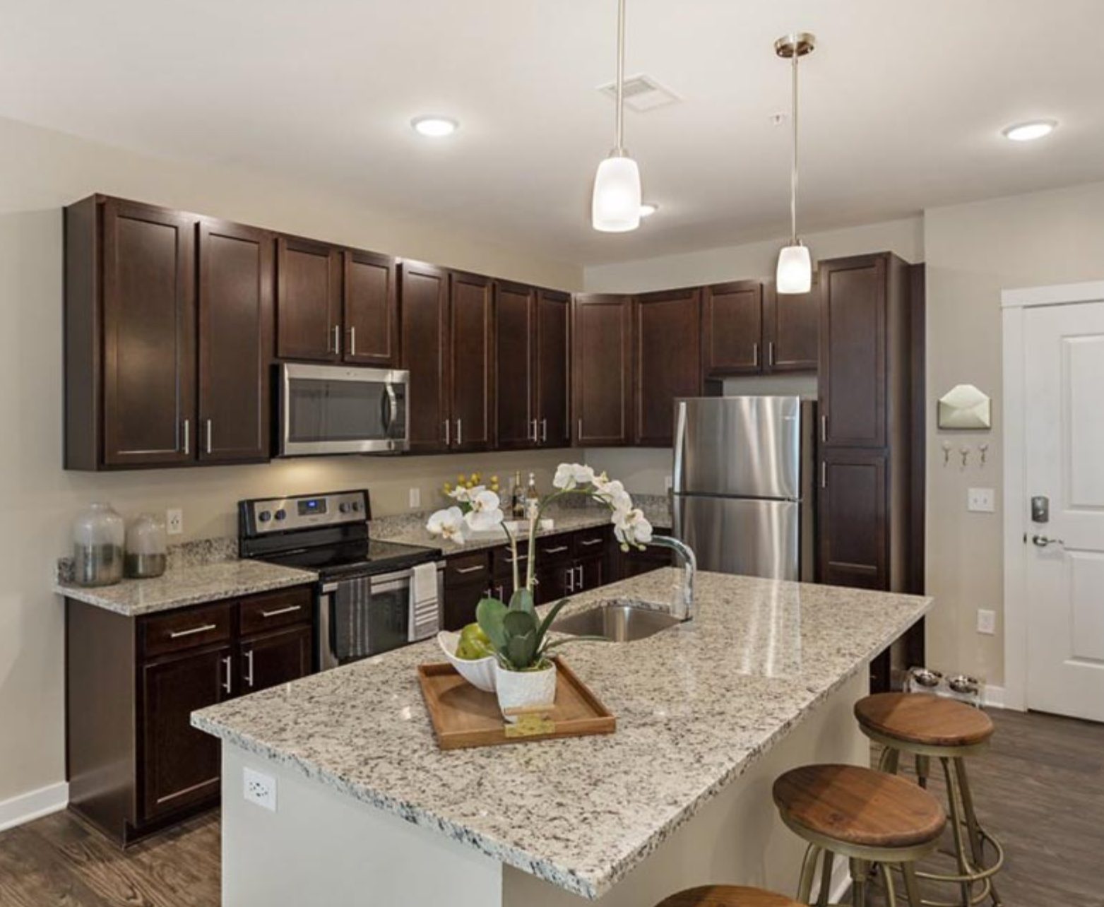 The Pendleton at Cranberry Woods Corporate Living Apartment Locator