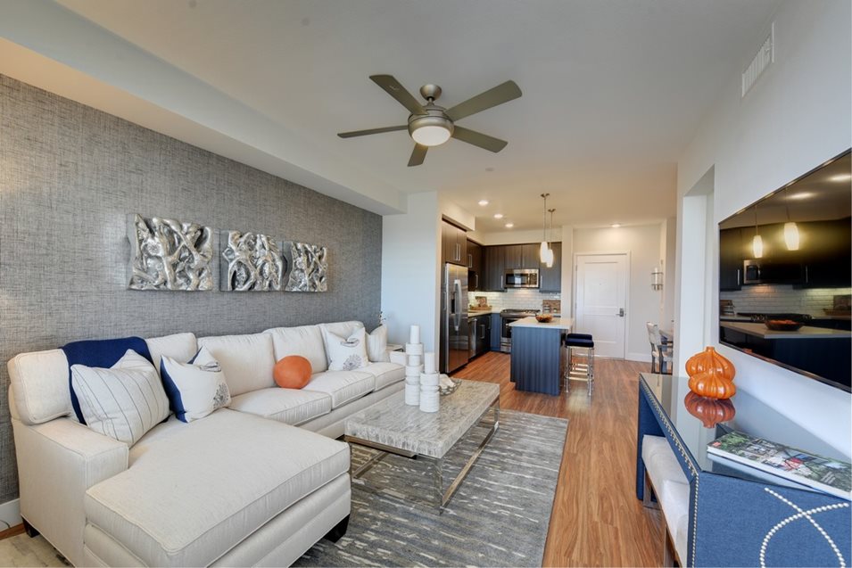 Sola at Pacific Highlands Ranch Corporate Living Apartment Locator