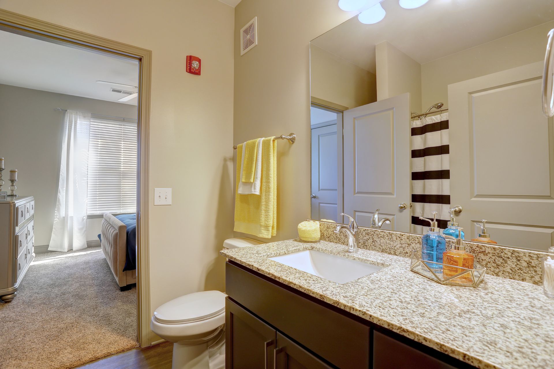 Meridian at Providence Corporate Living Apartment Locator