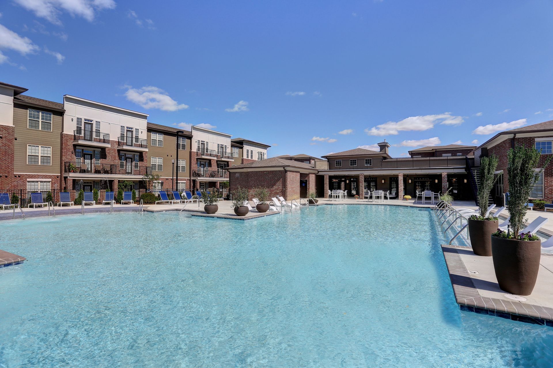 Meridian at Providence Corporate Living Apartment Locator