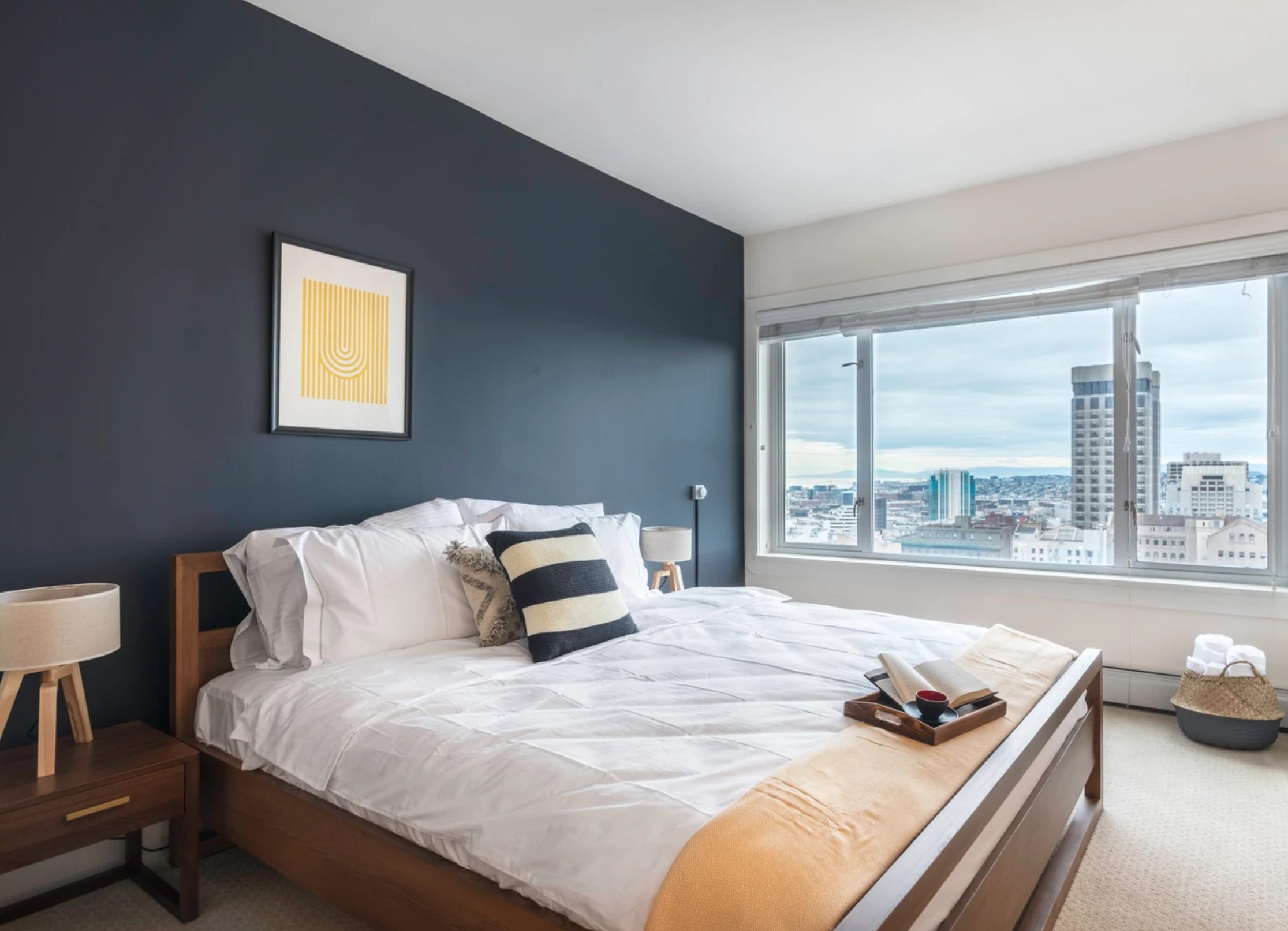 Pinnacle at Nob Hill Corporate Living Apartment Locator