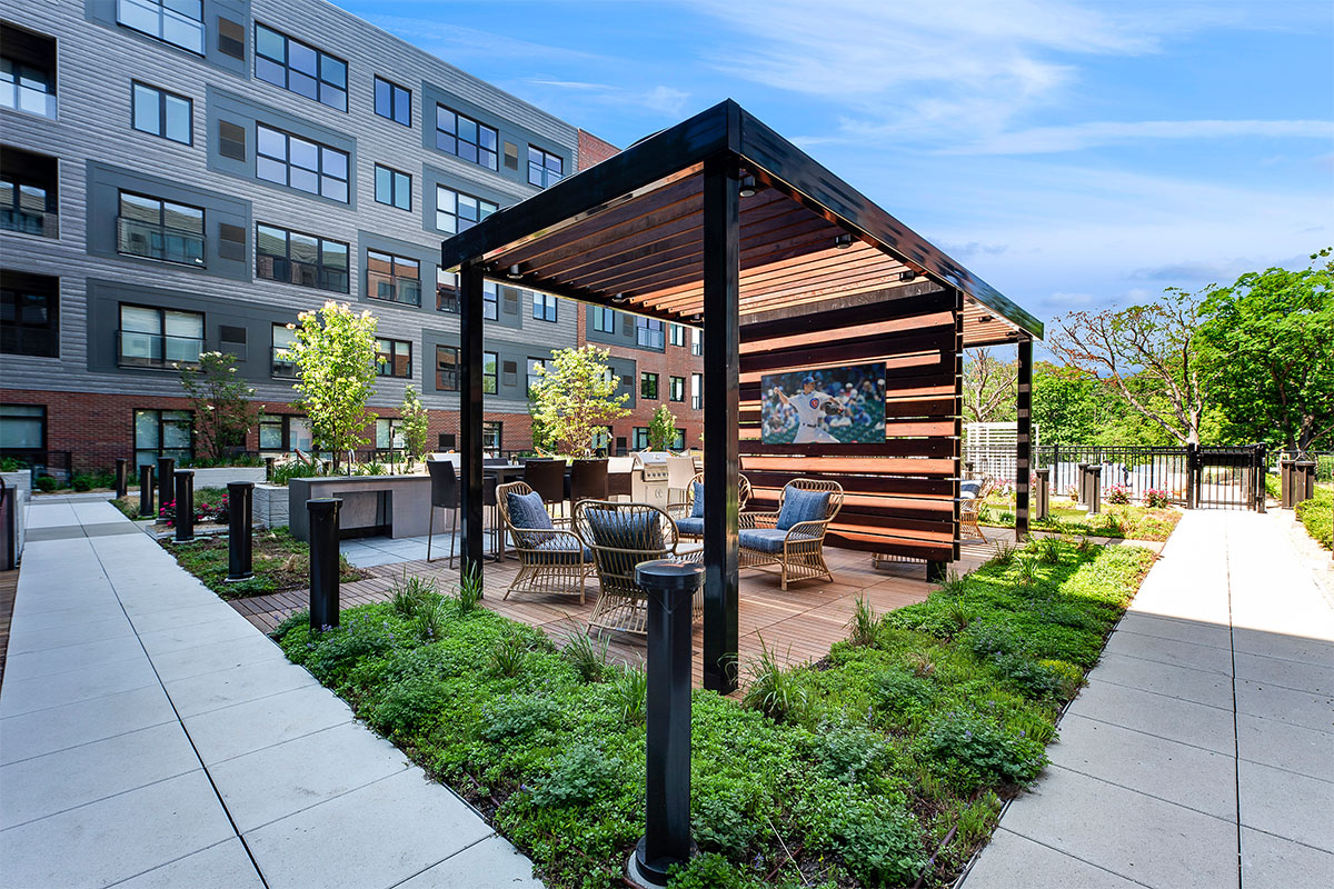 Albion Highland Park Corporate Living Apartment Locator