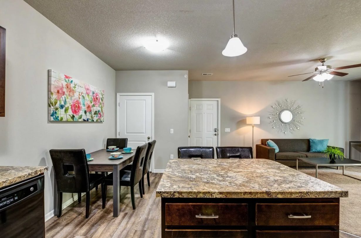 Sterling Pointe Corporate Living Apartment Locator