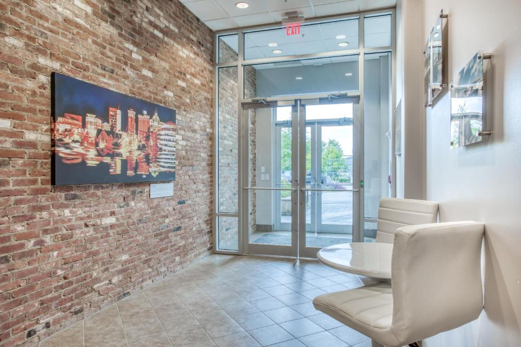 Mint House GreenvilleWest End Corporate Living Apartment Locator