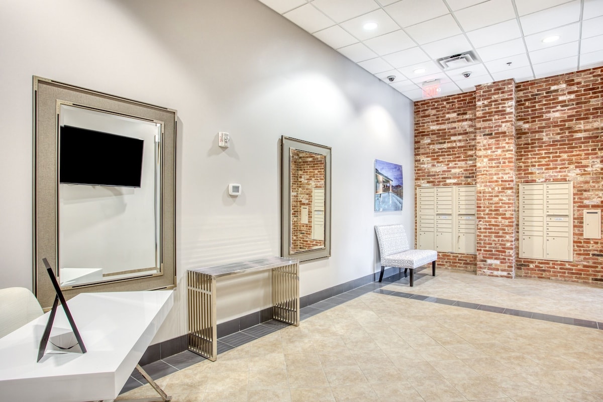 Mint House GreenvilleWest End Corporate Living Apartment Locator